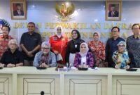 Komite II DPD RI fose bersama usai Rapat Dengar Pendapat Umum (RDPU), di Gedung DPD RI, Komplek Parlemen Senayan, Jakarta, Senin (18/3/2024).