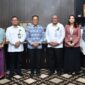 Pj Bupati Lotim, HM Juaini Taofik (batik biru tiga dari kiri) saat menerima Wantimpres.