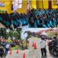 Suasana edukasi Safety Riding yang digelar tim Safety Riding Astra Motor NTB di SMKN 1 Gunungsari.