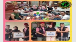 Suasana kegiatan buka puasa bersama dan pembagian bingkisan sembako yang digelar oleh Laskar Sasak DPD Jabodetabek, pada Minggu (7/4/2024).