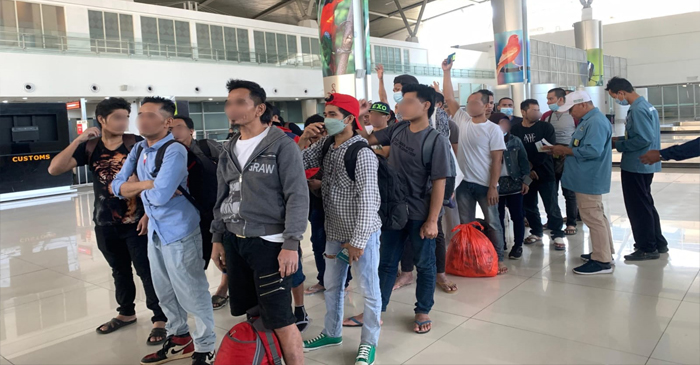 Ini dia para WNI yang dipulangkan dari Malaysia ke Tanah Air.