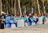 Suasana kegiatan Sail to Indonesia 2024 di Pantai Gelora Sumbawa.