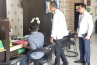 Kepala Perwakilan Ombudsman RI Provinsi NTB, Dwi Sudarsono saat melakukan sidak di PN Mataram.