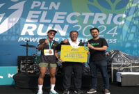 Ini pengemudi Ojol Prasejahtera yang memperoleh motor listrik di ajang PLN Electric Run 2024.