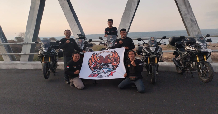 Komunitas pengendara Honda CB150X, CB150X Indonesia, kini semakin melebarkan sayapnya dengan akan dideklarasikannya CB150X Indonesia Chapter Sumbawa Mbojo.