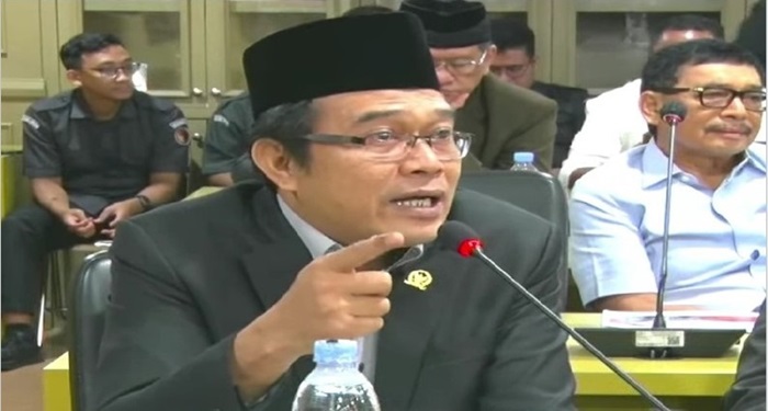 Anggota Komite I DPD RI, Pdt Penrad Siagian.