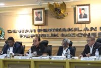 Para Pimpinan Komite I DPD RI saat memimpin Rapat Audiensi dengan Forkonas PP DOB, di Ruang Sriwijaya Gedung DPD RI, Komplek Parlemen Senayan, Jakarta, Senin (9/12/2024).