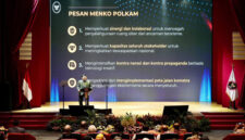 Menko Polkam RI, Budi Gunawan saat menjadi pembicara kunci dalam acara Peluncuran Dokumen I-KHub BNPT Counter Terrorism and Violent Extremism (CT/VE) Outlook Tahun 2024, yang digelar BNPT, di Auditorium Perpustakaan Nasional Indonesia, Jakarta, Selasa (3/12/2024).