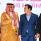 Ketua DPD RI, Sultan B Najamudin (dua dari kanan).