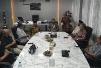 Suasana pertemuan di ruang rapat Direktur RSUD NTB.