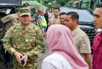 Gubernur NTB, Dr H Lalu Muhamad Iqbal di sela-sela mengikuti kegiatan retret kepala daerah di Magelang, Jawa Tengah.