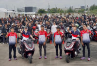 Para pemilik Honda PCX saat ditemui oleh pebalap dunia Joan Mir dan Luca Marini di ajang AHM–SRTC Deltamas, 1 Februari 2025.