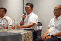 Regional CEO Bali dan Nusa Tenggara, Winardi Legowo (tengah) saat acara buka puasa bersama dengan sejumlah wartawan ekonomi di Prime Park Hotel, Jalan Udayana Mataram, Senin (17/3/2025).