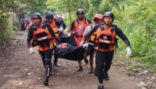 Ini anak 8 tahun hilang di sungai berhasil ditemukan dan dievakuasi tim SAR gabungan. 