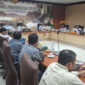 Suasana audiensi antara pihak PLN dengan Pemprov NTT.