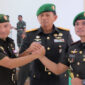 Suasana prosesi Sertijab Dandim 1620/Loteng, yang berlangsung secara militer di Aula Makorem 162/WB, pada Rabu (9/4/2025).