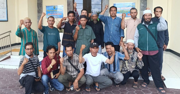 Perwakilan masyarakat Sembalun saat pose bersama.