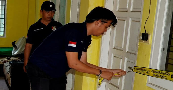 Ruangan yang menjadi tempat kejadian perkara (TKP) dugaan aksi pelecehan seksual di UIN Mataram, dipasangkan Police Line.