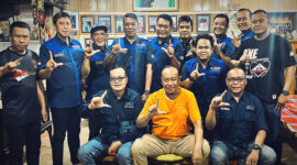 Ketua YRFI NTB bersama seluruh pengurus saat bersilaturahmi dengan Pembina YRFI NTB yang juga sebagai Sekda NTB, HL Gita Ariadi.