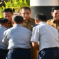 Suasana bersalam-salaman antara Bupati dan Wabup Lotim beserta JPT dengan seluruh ASN.