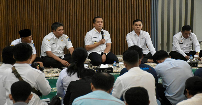 Gubernur NTB, Lalu Muhamad Iqbal, di sela-sela acara media gathering bersama para pimpinan media dan forum wartawan se-NTB, di Pendopo Tengah Gubernur NTB, pada Rabu (7/5/2025).