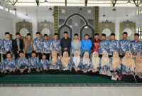 Kafilah Kabupaten Lotim saat pose bersama. 