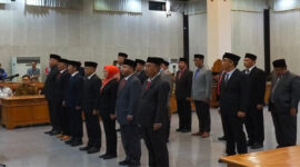 Suasana pelantikan pejabat lingkup Pemkab Lobar yang terkena mutasi. 