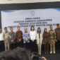 Suasana pose bersama di sela-sela acara Sertijab anggota baru Dewan Persi periode 2025-2028, di Hall Dewan Pers, Rabu (14/5/2025).