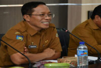 Sekda Lotim, HM Juaini Taofik saat membuka Bimtek, di Rupatama 2 Kantor Bupati Lotim, Senin (26/5/2025.