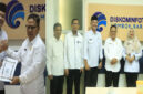 Suasana pose bersama usai acara Sertijab Kadis Kominfotik Lobar.