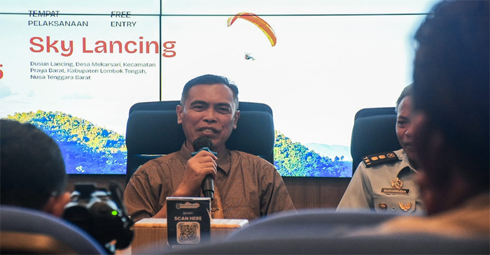 Kepala Dinas Kominfotik NTB, Yusron Hadi saat Bincang Kamisan bahas event PGAWC 2025, di Command Center NTB, Kantor Gubernur NTB, Kamis (15/5/2025).