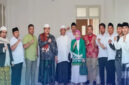 LAKPESDAM NU Lombok Tengah pose bersama di sela-sela kegiatan audiensi dan hearing dengan Komisi IV DPRD Lombok Tengah.