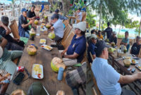 Anggota Komisi II DPR RI Fraksi NasDem, H Fauzan Khalid saat menggelar kegiatan reses dengan menjaring aspirasi ke daerah pariwisata Gili Trawangan, di Desa Gili Indah, Kecamatan Pemenang, Kabupaten Lombok Utara (KLU), Sabtu (14/6/2025).