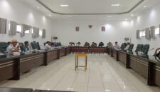 Suasana hearing yang digelar Gabungan LSM Lombok Barat di gedung DPRD Lombok Barat, Rabu (11/6/2025).