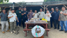 Tim Satgas Pemberantasan BKC Ilegal Provinsi NTB saat melaksanakan Operasi Pemberantasan di Kecamatan Seteluk dan Taliwang, Kabupaten Sumbawa Barat (KSB) tahun 2025, Rabu pagi (25/6/2025).