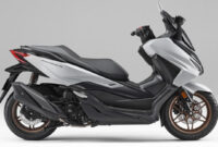 Honda Forza.