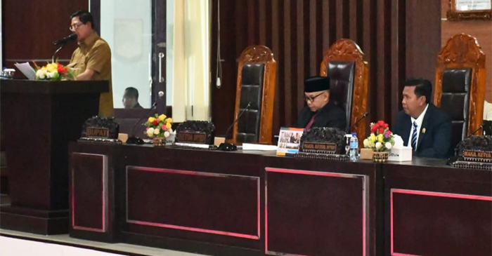 Suasana Rapat Paripurna DPRD Lotim.
