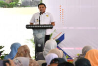 Bupati Lotim, H Haerul Warisin saat memberikan sambutan pada acara pengukuhan Bunda Literasi Provinsi NTB dan Kabupaten/Kota se-NTB Masa Bakti 2025-2030, di Pendopo Bupati Lotim, Rabu (2/7/2025).