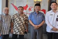 DARI KANAN: Rafi, H Fauzan Khalid, Moh Hafizni, dan Rasyid.