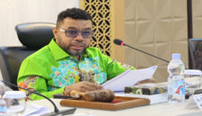 Ketua Komite III DPD RI, Dr Filep Wamafma.