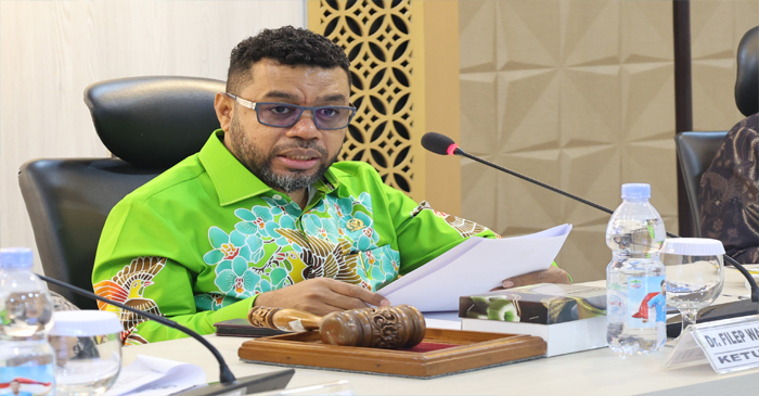 Ketua Komite III DPD RI, Dr Filep Wamafma.