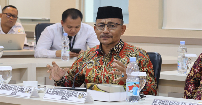Anggota Komite I DPD RI, Haji Sudirman.