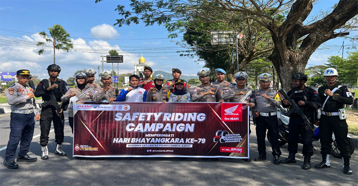 Dalam menyambut Bulan Bhayangkara, Astra Motor NTB dan Satlantas Polres Lobar menggelar Safety Riding Campaign.