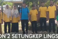 Kepala Sekolah dan para guru SDN 2 Setungkep Lingsar.