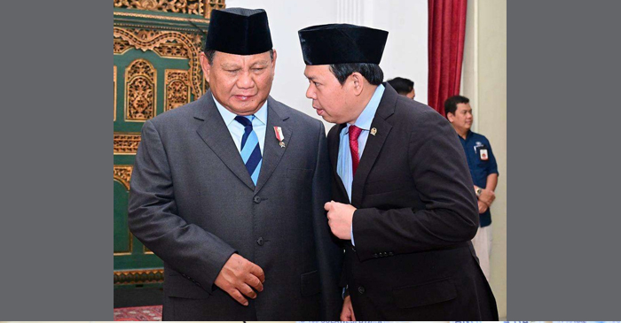 Ketua DPD RI, Sultan B Najamudin (kanan) saat bersama Presiden Prabowo Subianto (kiri).
