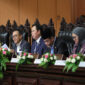 Ketua DPD RI, Sultan B Najamudin (paling tengah) saat menjadi keynote speaker dalam kegiatan Desiminasi Raperda tentang RTRW terhadap UU Cipta Kerja oleh BULD DPD RI bersama Kepala Daerah, di Gedung Nusantara V, Kompleks Parlemen Senayan, Jakarta, Senin (14/7/2025).