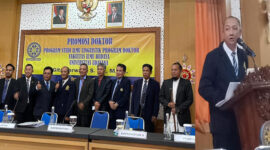 Gita Sarwadi saat Sidang Promosi Doktor.