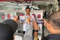 Jangan tergoda harga murah yang justru bisa merusak motor Anda dan membahayakan nyawa. Jadi, hanya dengan menggunakan Honda Genuine Parts, kualitas dan keamanan kendaraan Anda terjamin.