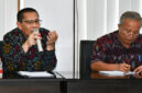 Wabup Lotim, HM Edwin Hadiwijaya (kiri) bersama Kadis Koperasi dan UKM, M Irwan (kanan).
