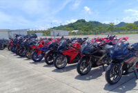 Puluhan club motor Honda gaungkan komitmen pelopor keselamatan berkendara.